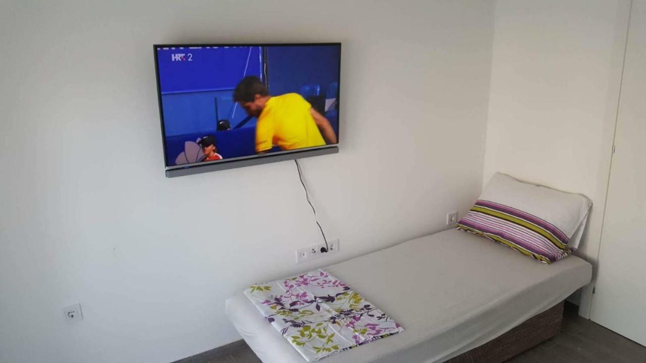 Apartments Venerea Нин Экстерьер фото