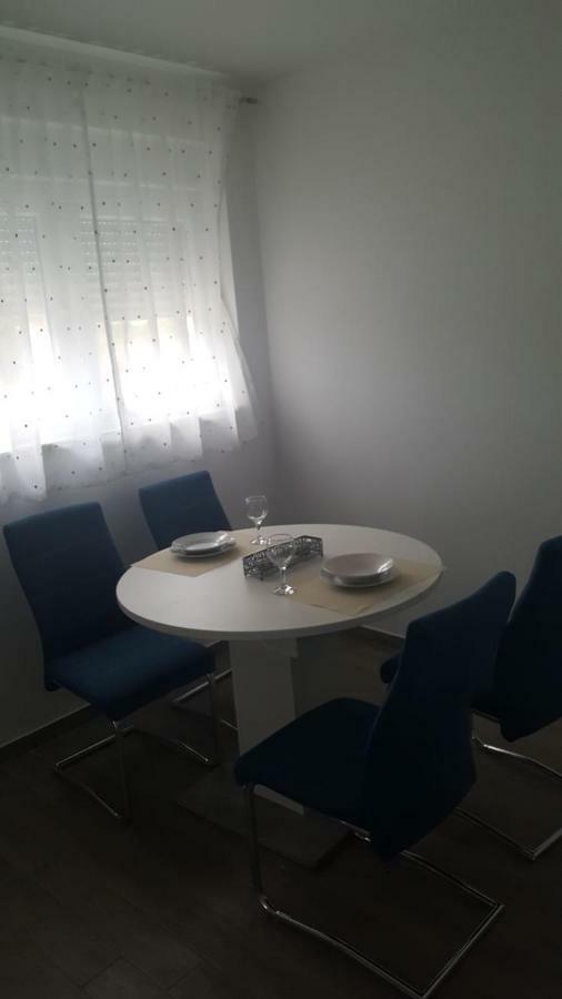 Apartments Venerea Нин Экстерьер фото
