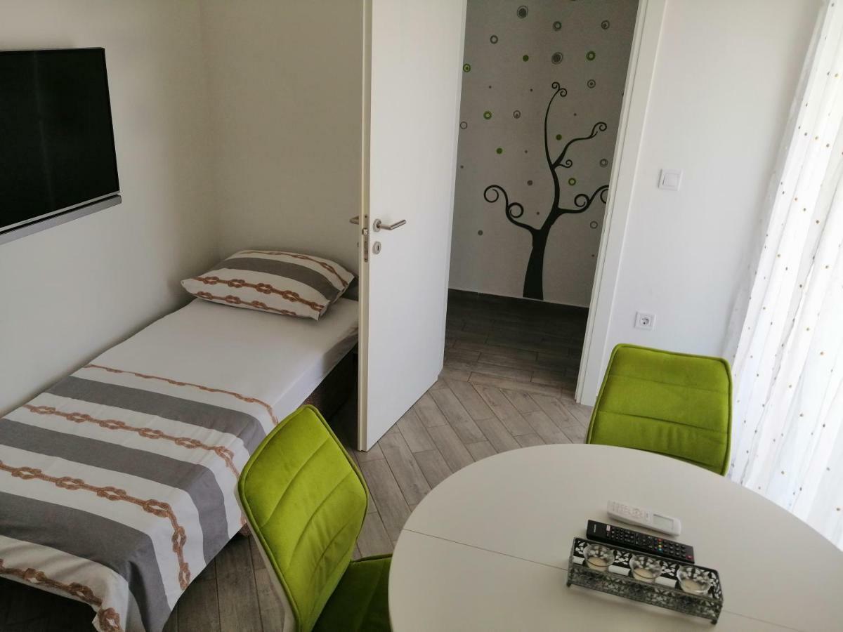 Apartments Venerea Нин Экстерьер фото