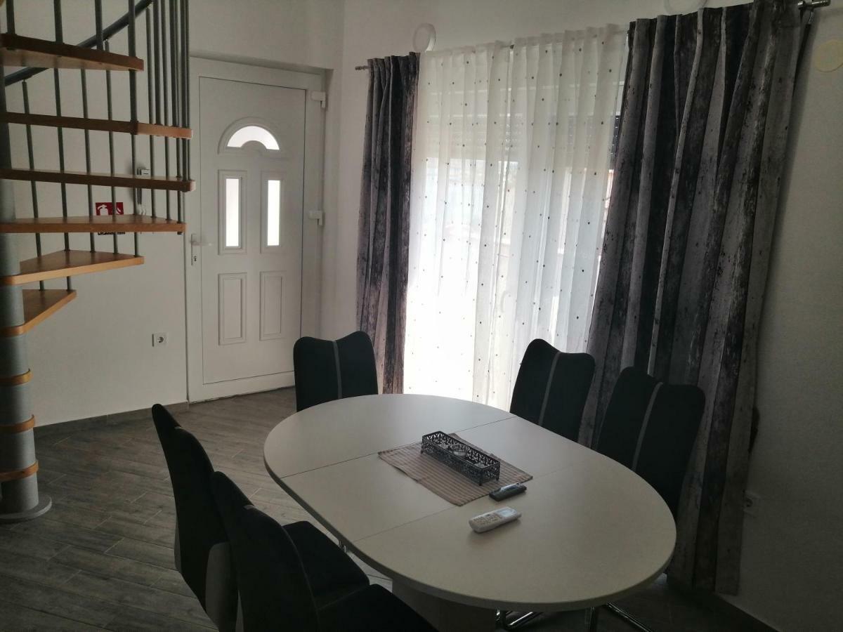 Apartments Venerea Нин Экстерьер фото