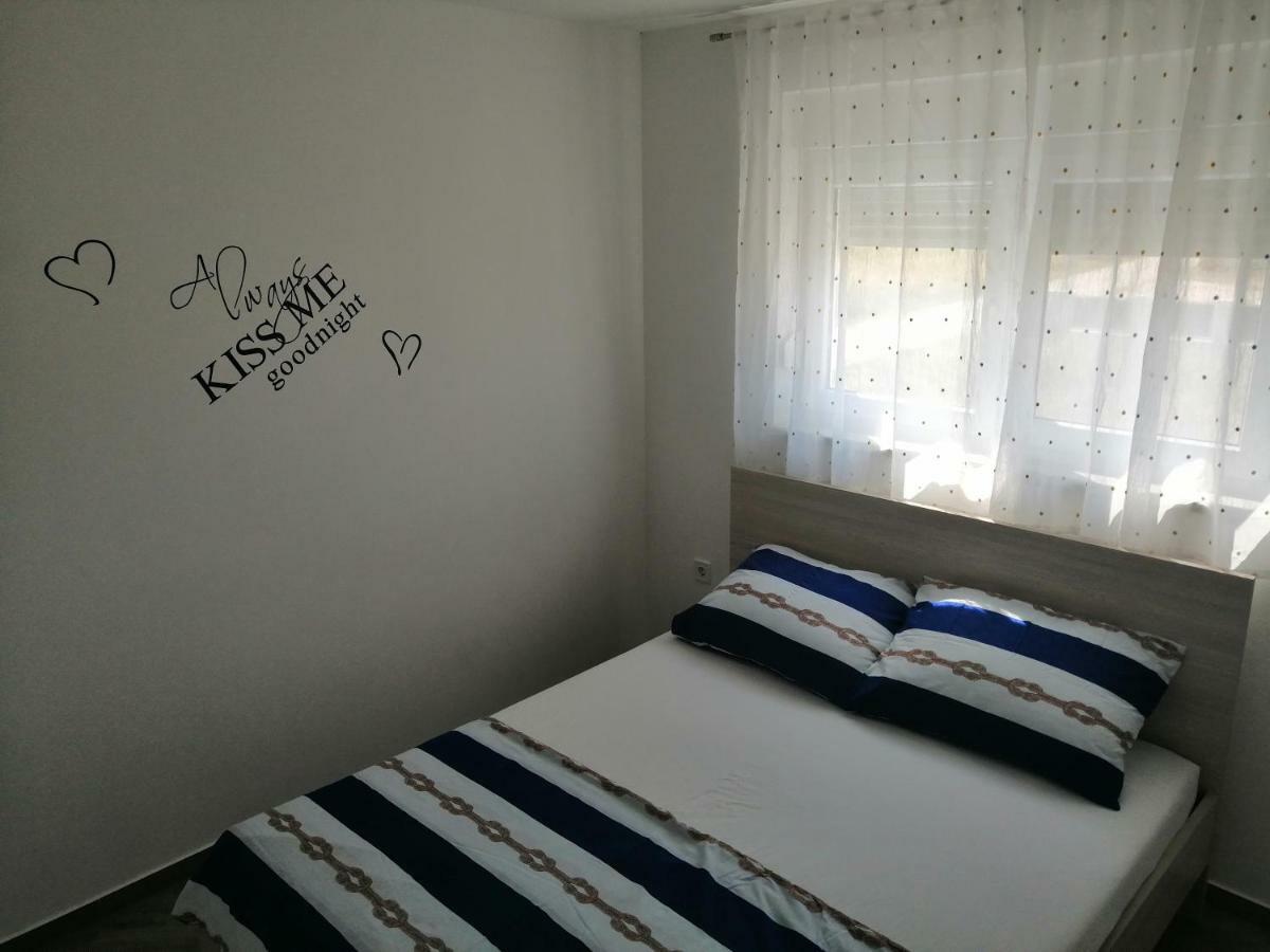 Apartments Venerea Нин Экстерьер фото